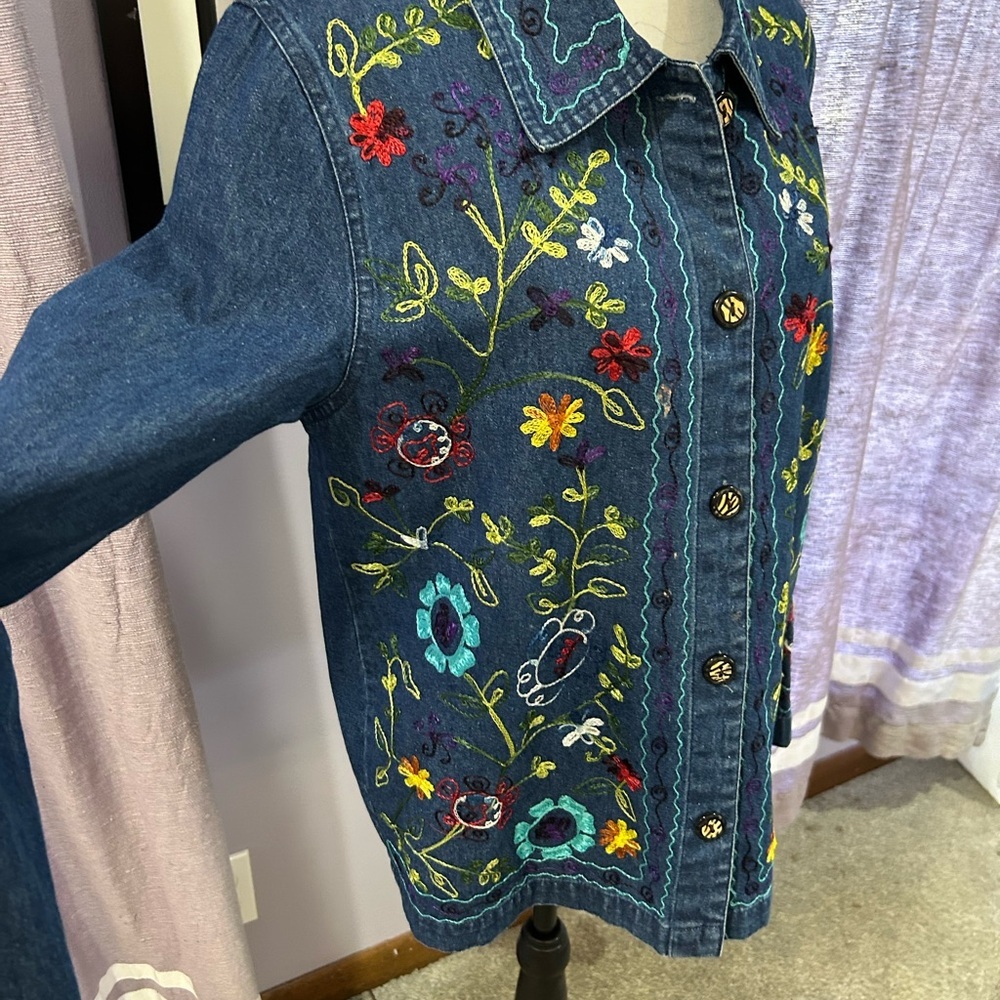 Vintage Gunit Embroidered Denim Jacket - Picture 5 of 8